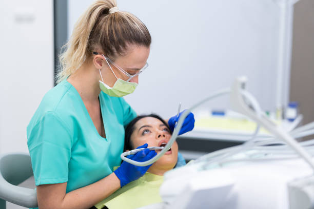 Best Cracked Tooth Emergency Dentist  in Crystal Lake, CT